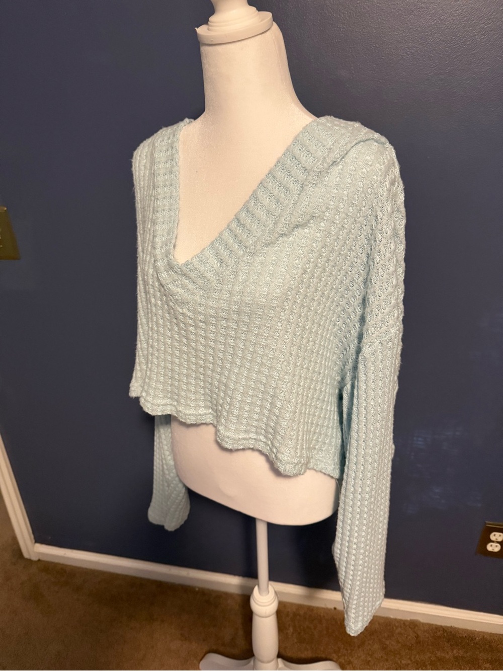 Urban Outfitters Cropped Sweater